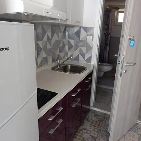 Aparthotel Bajo Podgora (Split-Dalmatia)
